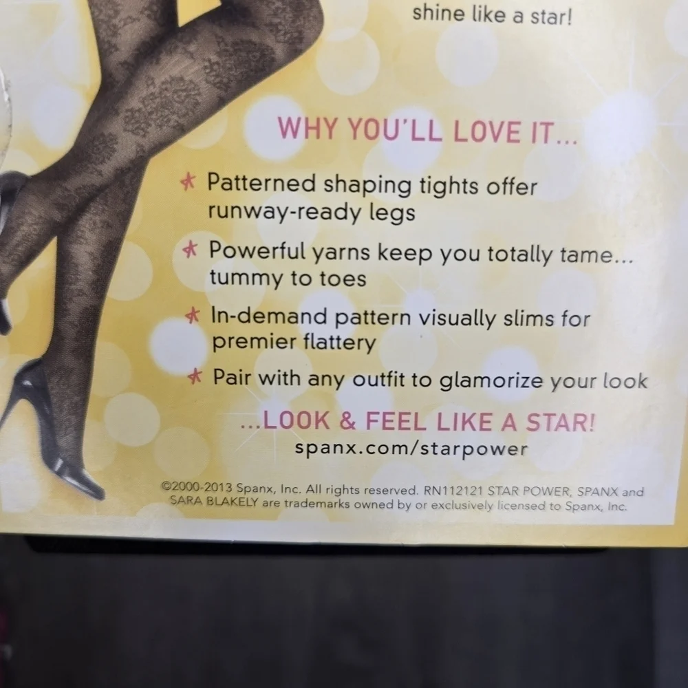 Spanx Star Power Center-Stage Patterned Shaping Tights Medallion Size B New